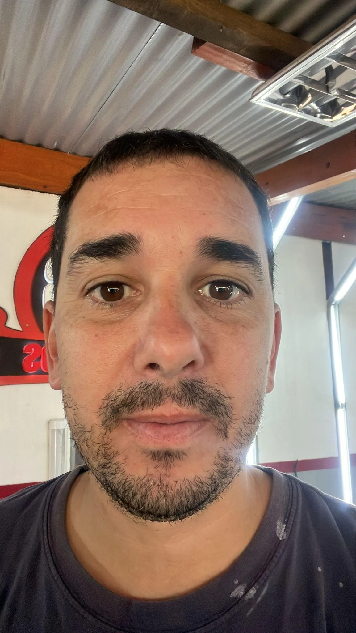 Nicolás Márquez 