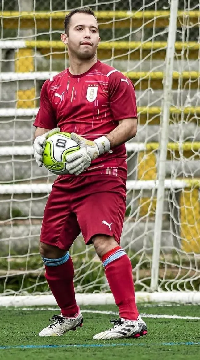 GONZALO MORAES