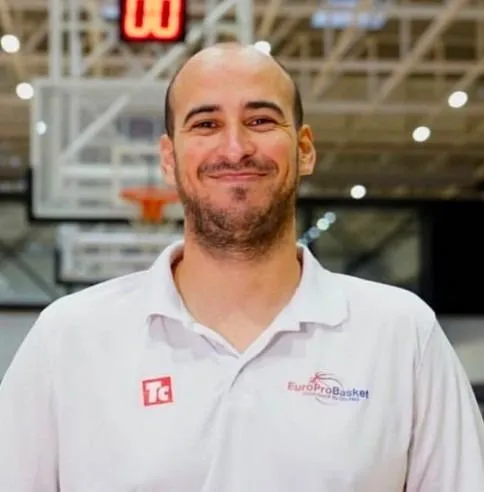 Sebastián Dolhagaray