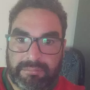 Mauricio Launas